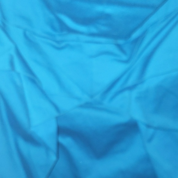 Dress - Picture 2 of 6